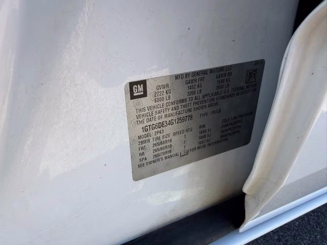 2016 Summit White GMC Canyon SLT 4X4 Truck