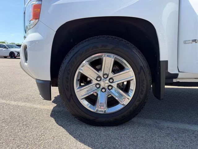 2016 Summit White GMC Canyon SLT 4X4 Truck