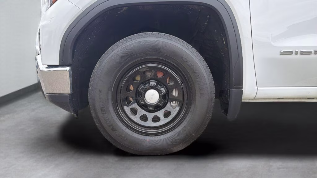2024 Summit White GMC Sierra 1500 Pro 4X4 Truck
