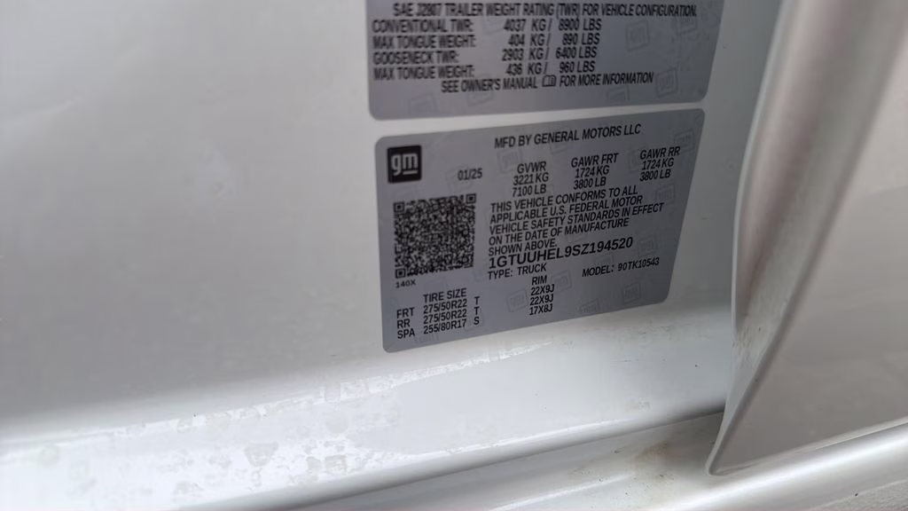 2025 White Frost Tricoat GMC Sierra 1500 Denali Ultimate 4X4 Truck