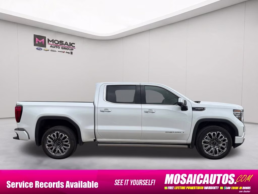 2025 White Frost Tricoat GMC Sierra 1500 Denali Ultimate 4X4 Truck
