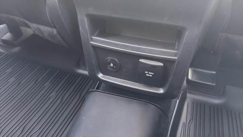 2024 Black Metallic Ford Edge SEL AWD SUV