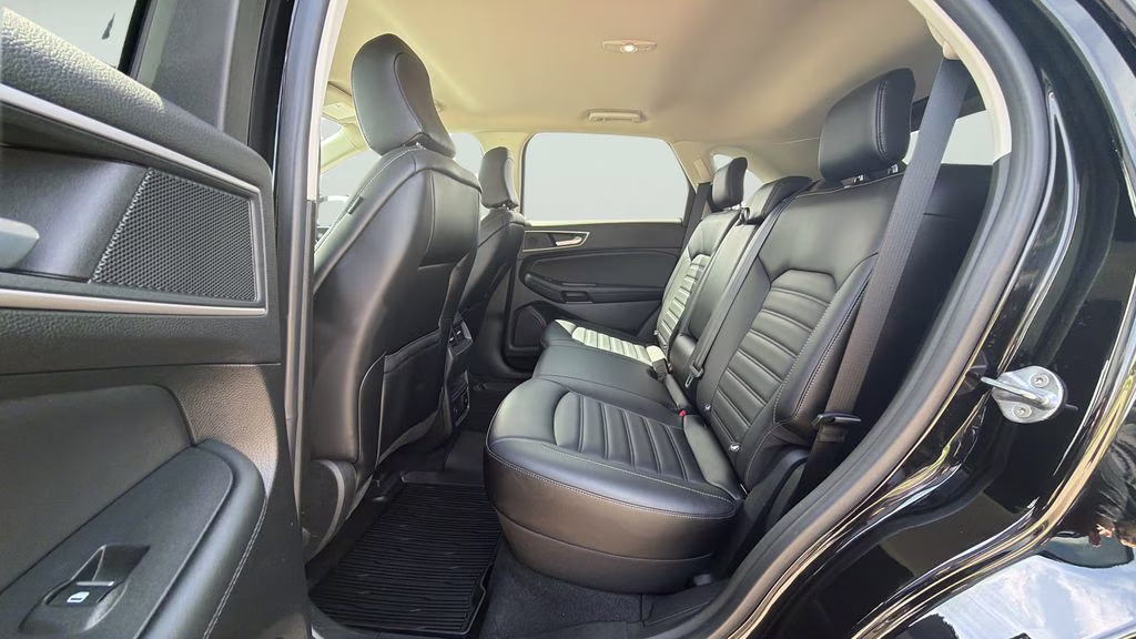 2024 Black Metallic Ford Edge SEL AWD SUV