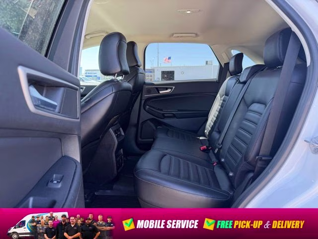 2023 Oxford White Ford Edge SEL AWD SUV