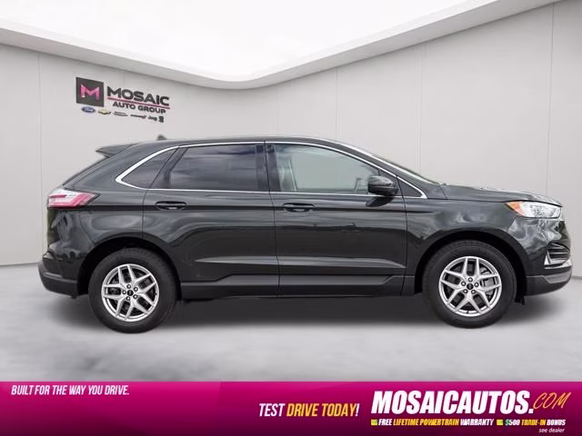 2023 Green Metallic Ford Edge SEL AWD SUV
