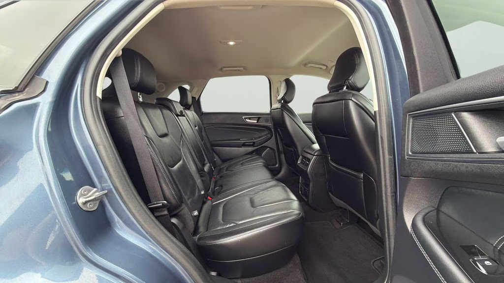 2019 Blue Metallic Ford Edge Titanium AWD SUV