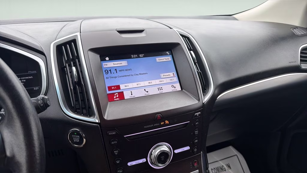2019 Blue Metallic Ford Edge Titanium AWD SUV