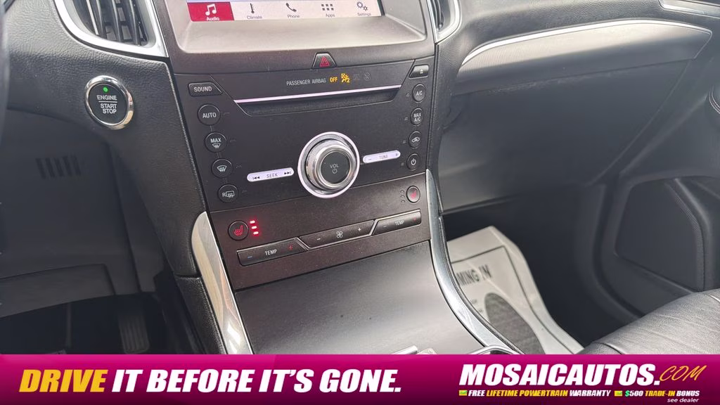 2019 Blue Metallic Ford Edge Titanium AWD SUV