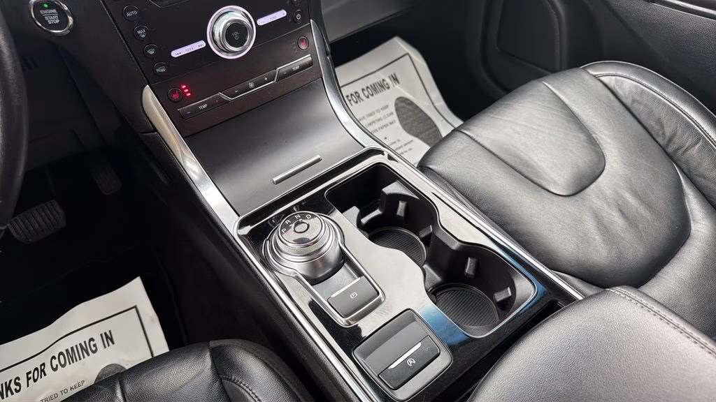 2019 Blue Metallic Ford Edge Titanium AWD SUV