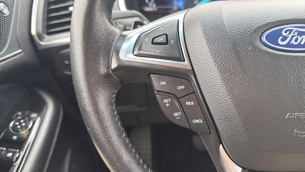2019 Blue Metallic Ford Edge Titanium AWD SUV