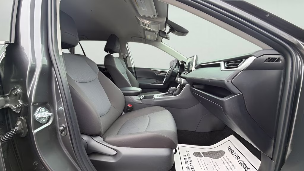 2025 Magnetic Gray Metallic Toyota RAV4 XLE AWD SUV