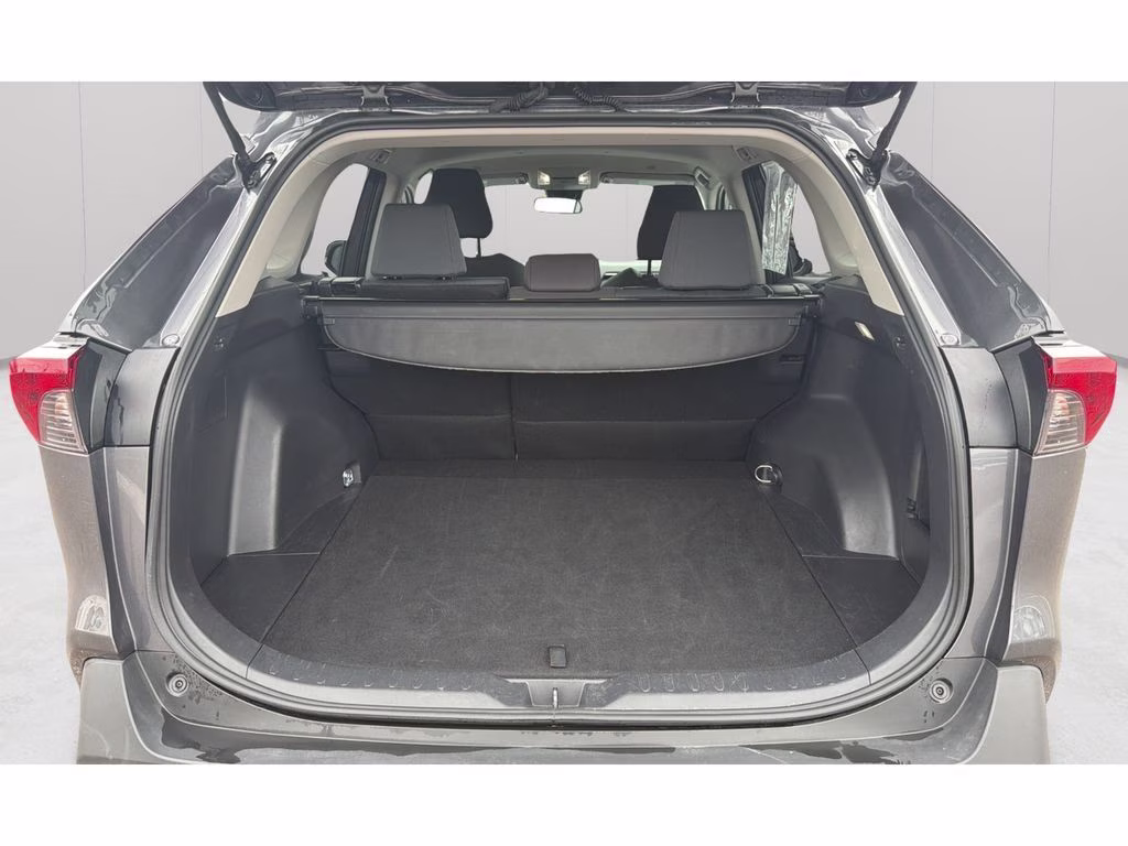 2025 Magnetic Gray Metallic Toyota RAV4 XLE AWD SUV