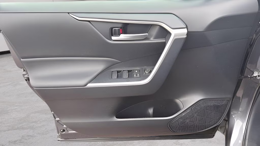 2025 Magnetic Gray Metallic Toyota RAV4 XLE AWD SUV