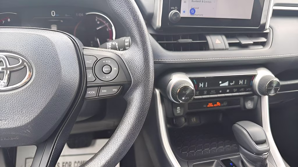 2025 Magnetic Gray Metallic Toyota RAV4 XLE AWD SUV