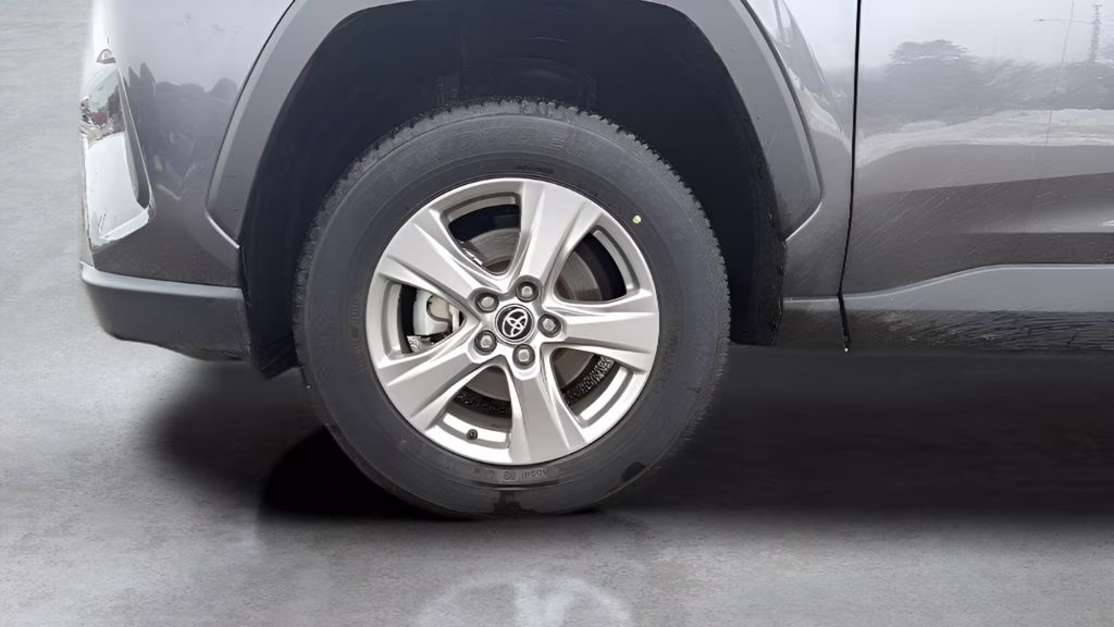 2025 Magnetic Gray Metallic Toyota RAV4 XLE AWD SUV