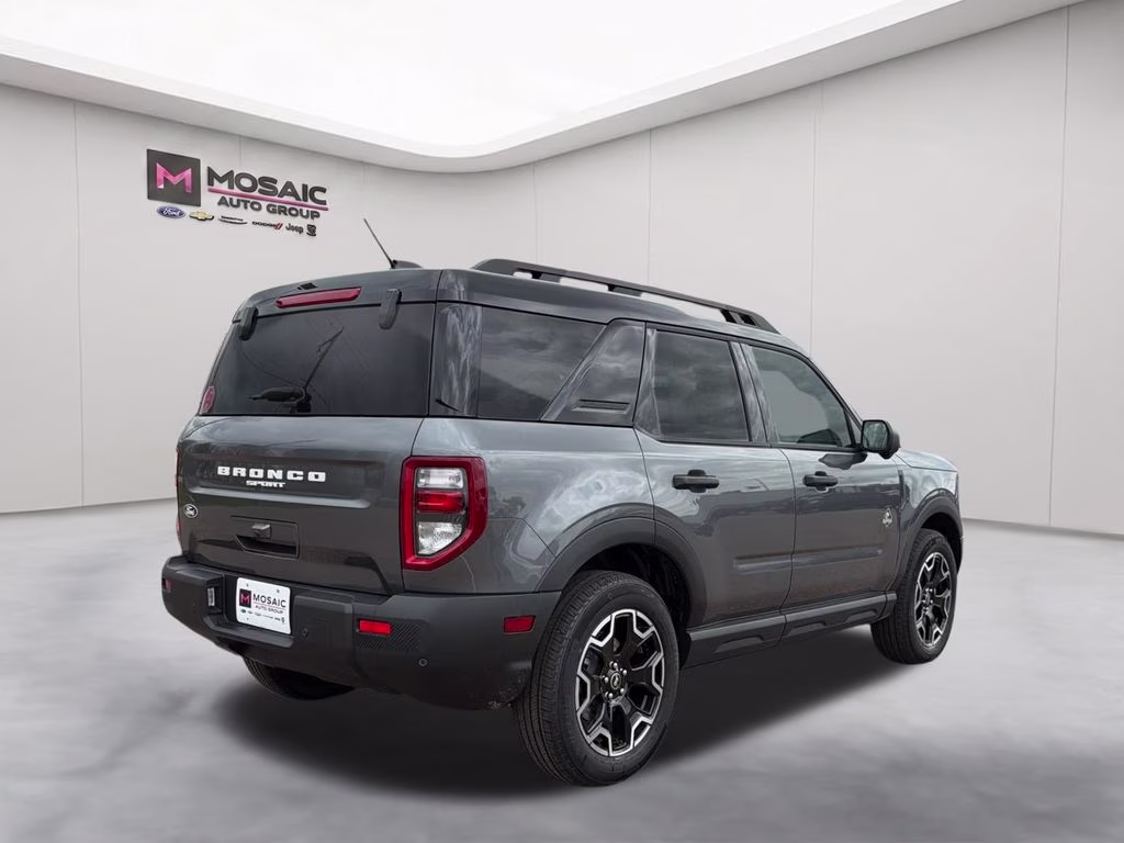 2026 Carbonized Gray Metallic Ford Bronco Sport Outer Banks 4X4 SUV