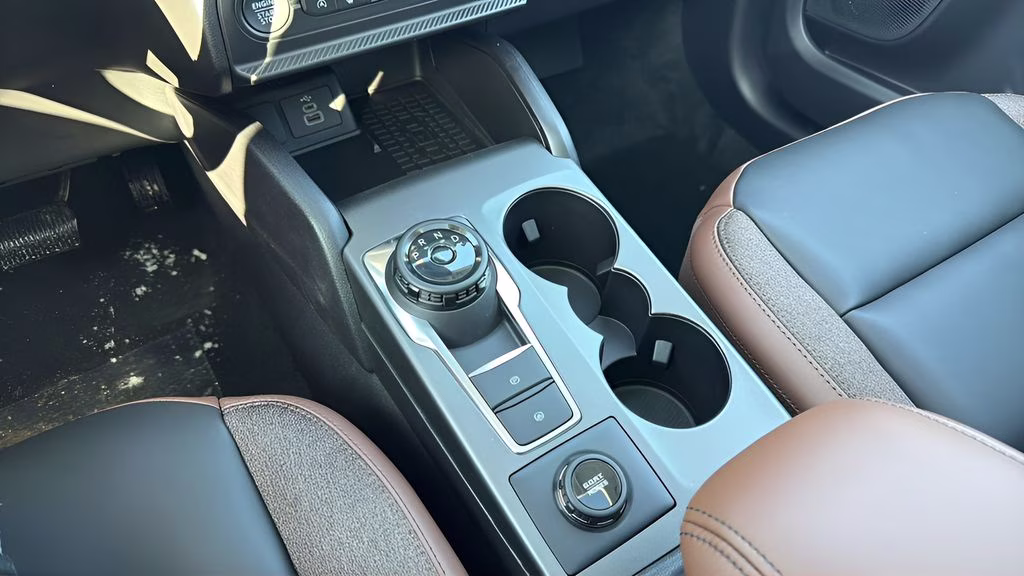 2025 Oxford White Ford Bronco Sport Outer Banks 4X4 SUV