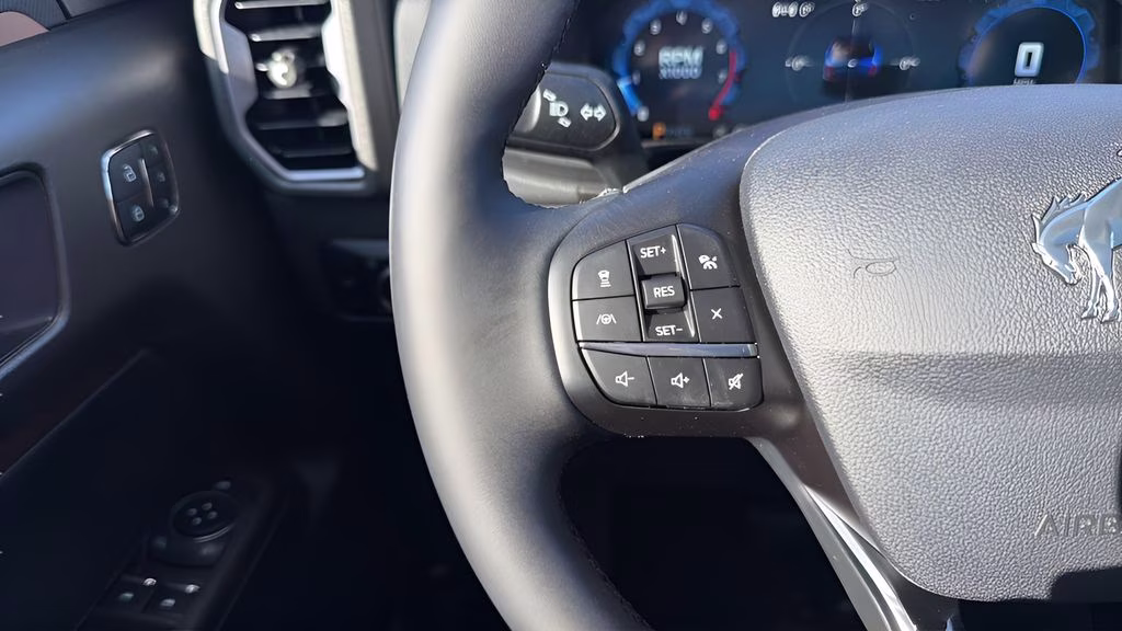 2025 Oxford White Ford Bronco Sport Outer Banks 4X4 SUV