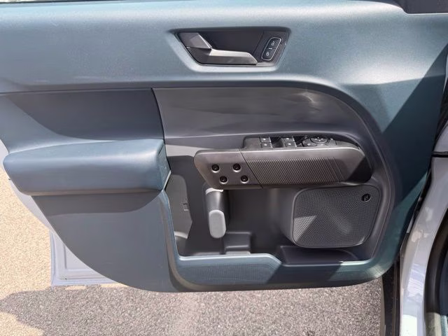 2026 Space White Metallic Ford Maverick Lariat AWD Truck