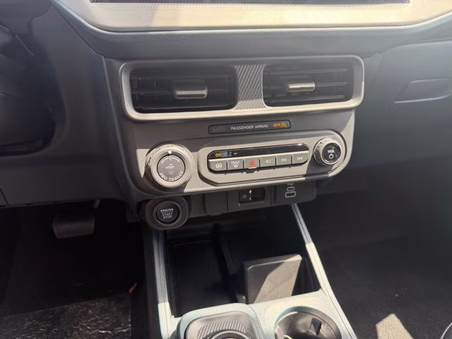 2026 Space White Metallic Ford Maverick Lariat AWD Truck
