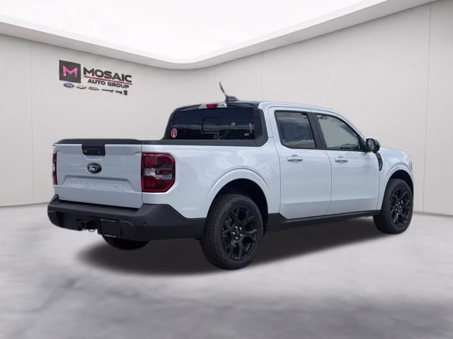 2026 Space White Metallic Ford Maverick Lariat AWD Truck