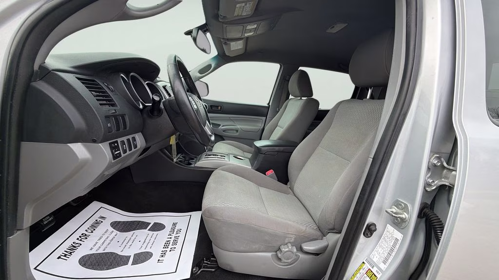 2012 Silver Streak Mica Toyota Tacoma Base 4X4 Truck