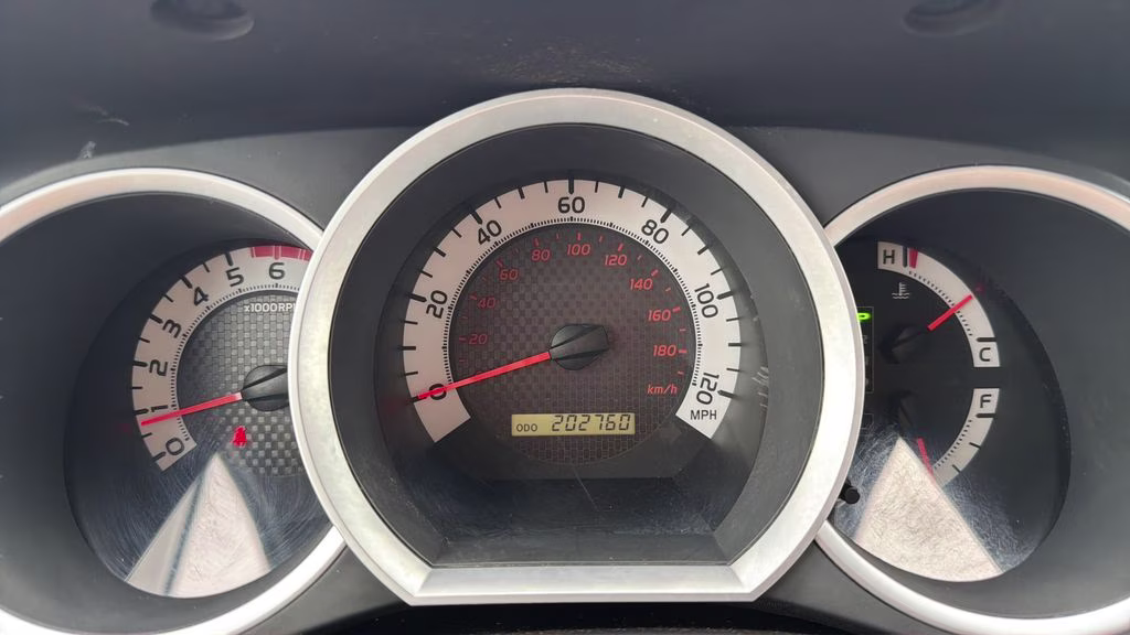 2012 Silver Streak Mica Toyota Tacoma Base 4X4 Truck