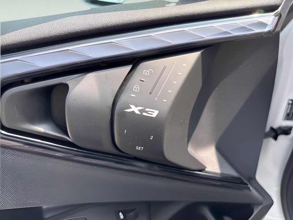 2025 Alpine White BMW X3 30 xDrive AWD SUV