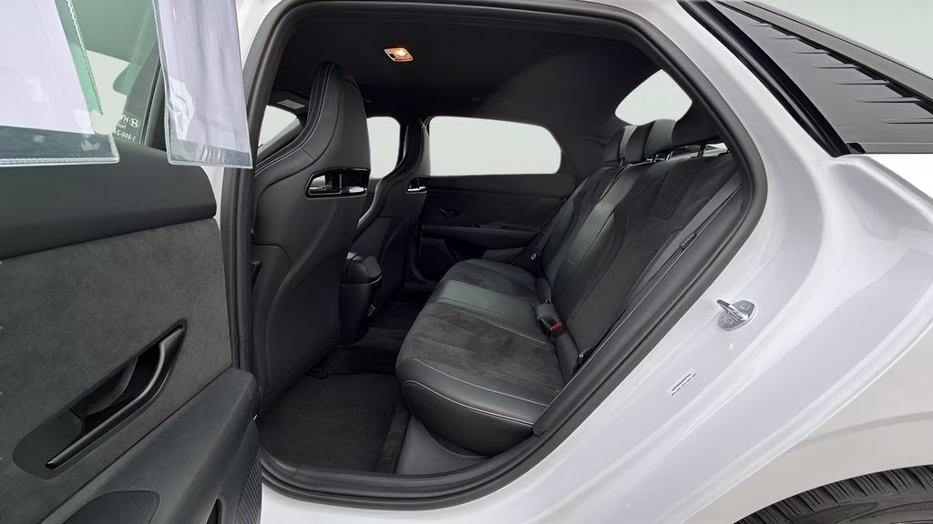 2025 Atlas White Hyundai Elantra N Base FWD Sedan
