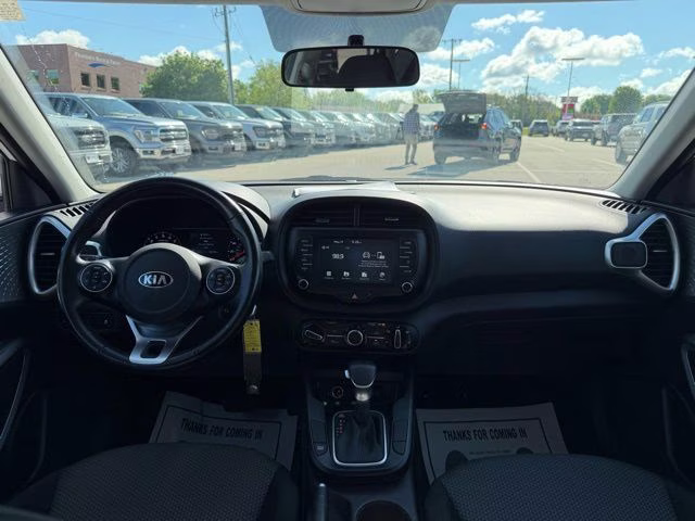 2020 Snow White Pearl Kia Soul X-Line FWD Hatchback