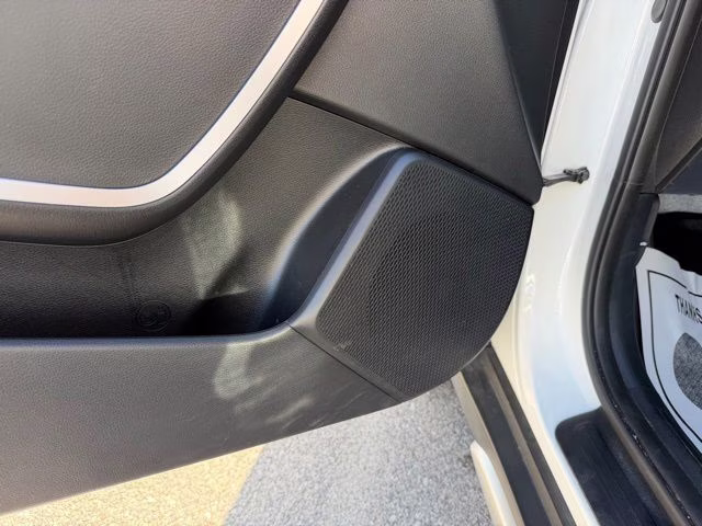2020 Snow White Pearl Kia Soul X-Line FWD Hatchback