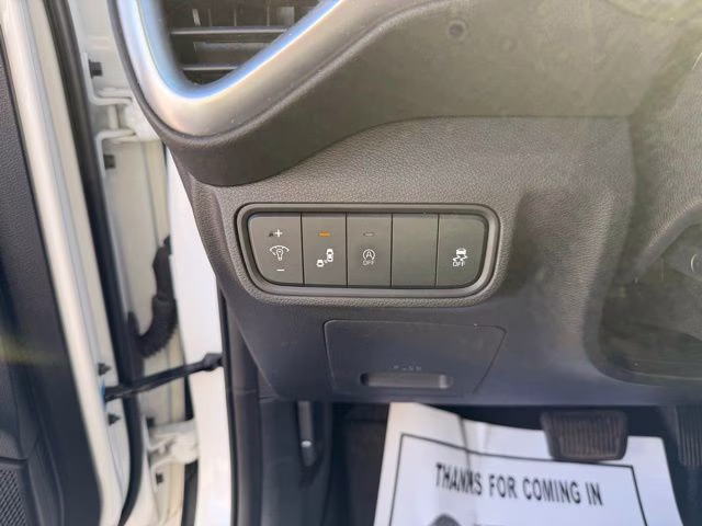 2020 Snow White Pearl Kia Soul X-Line FWD Hatchback
