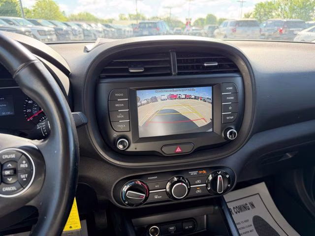 2020 Snow White Pearl Kia Soul X-Line FWD Hatchback