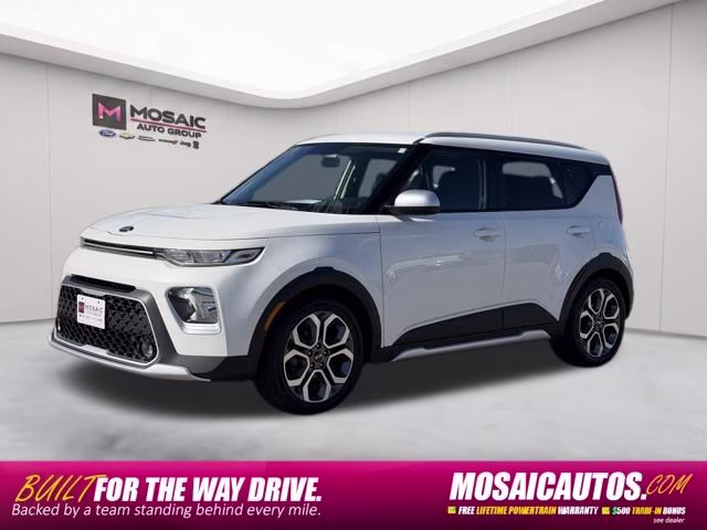 2020 Snow White Pearl Kia Soul X-Line FWD Hatchback