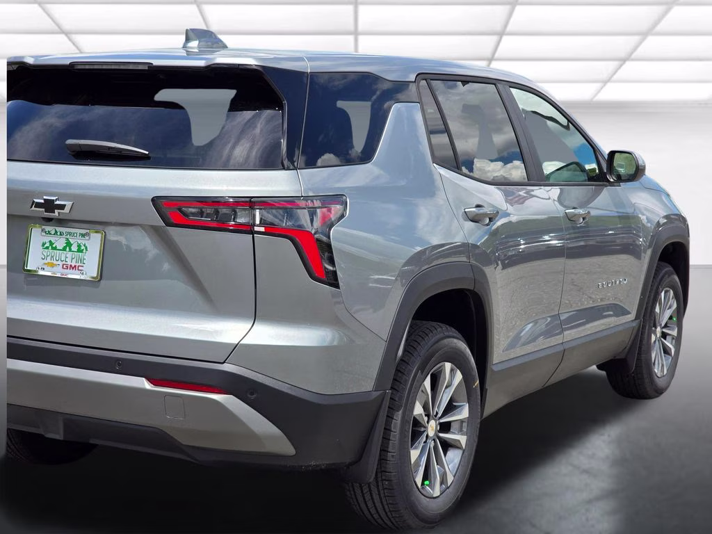 2026 Sterling Gray Metallic Chevrolet Equinox LT AWD SUV
