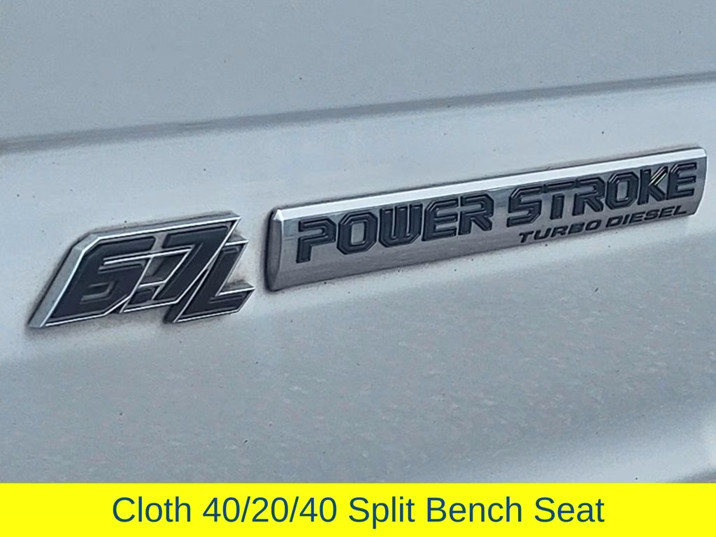 2022 Oxford White Ford Super Duty F-250 SRW XLT 4X4 Truck