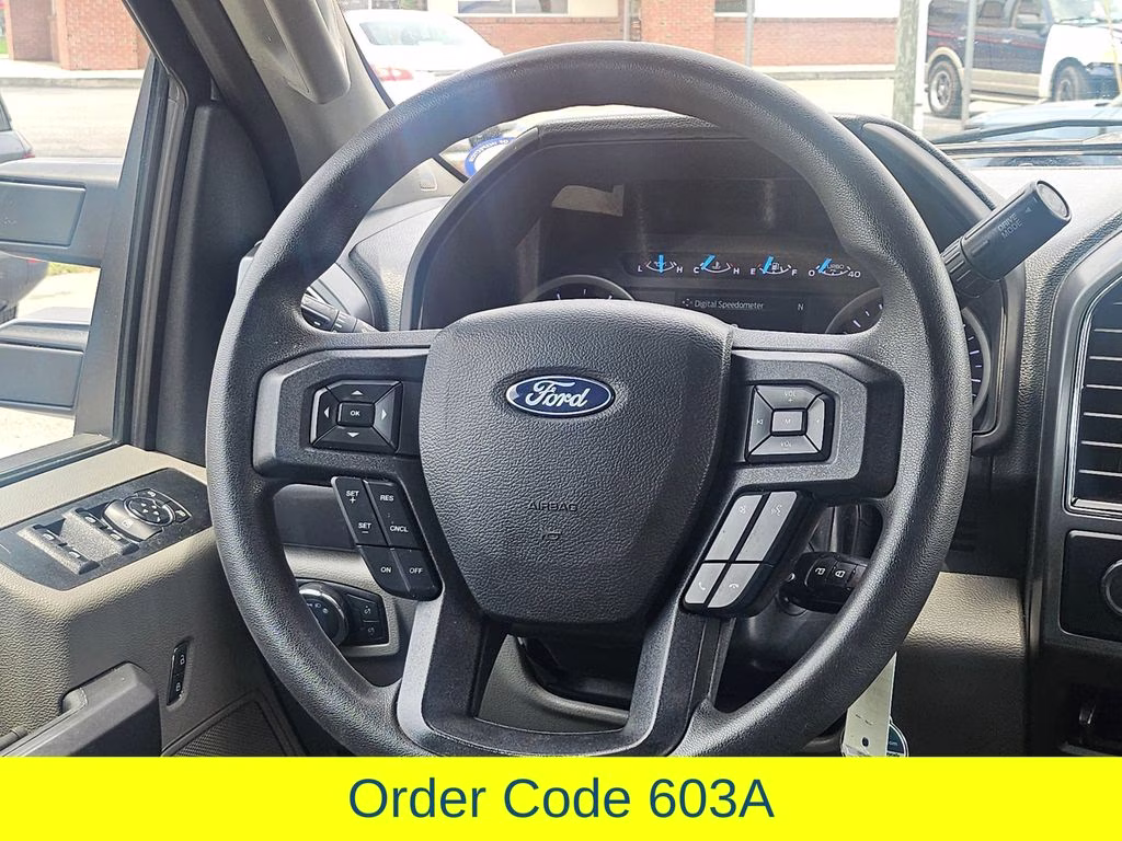 2022 Oxford White Ford Super Duty F-250 SRW XLT 4X4 Truck