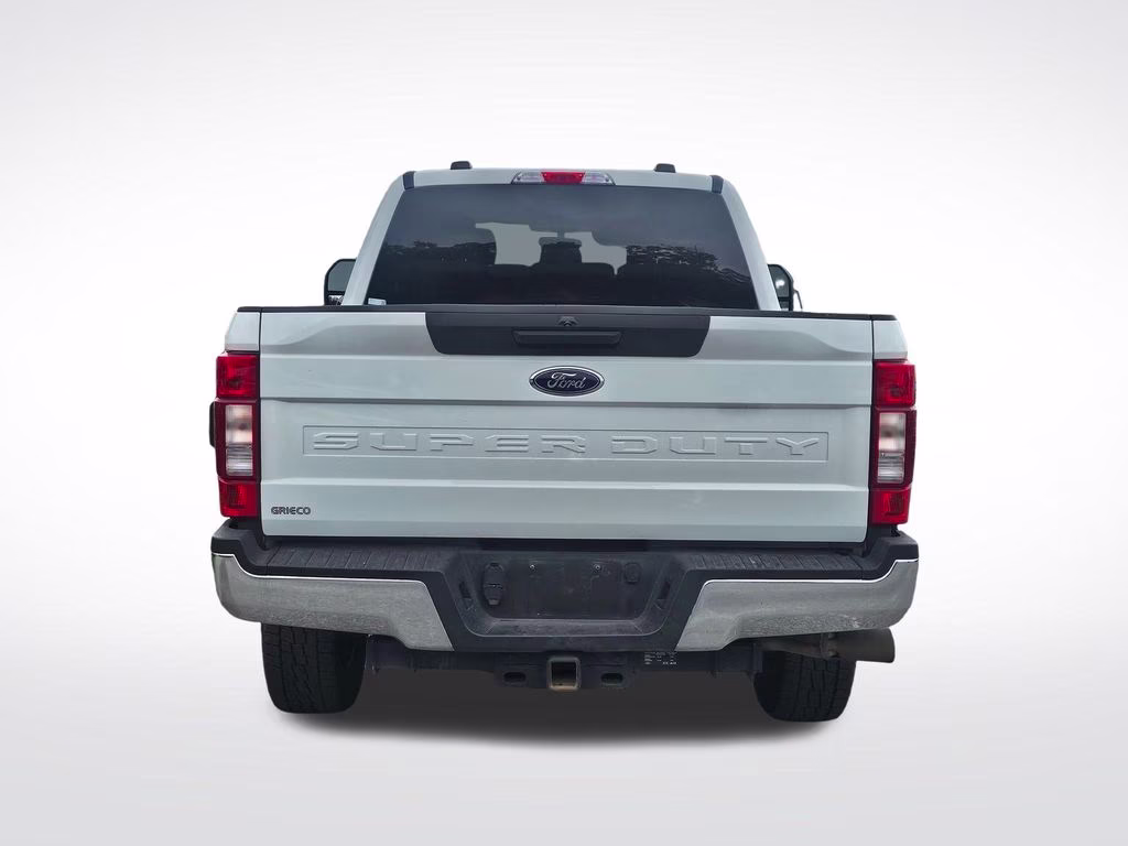 2022 Oxford White Ford Super Duty F-250 SRW XLT 4X4 Truck