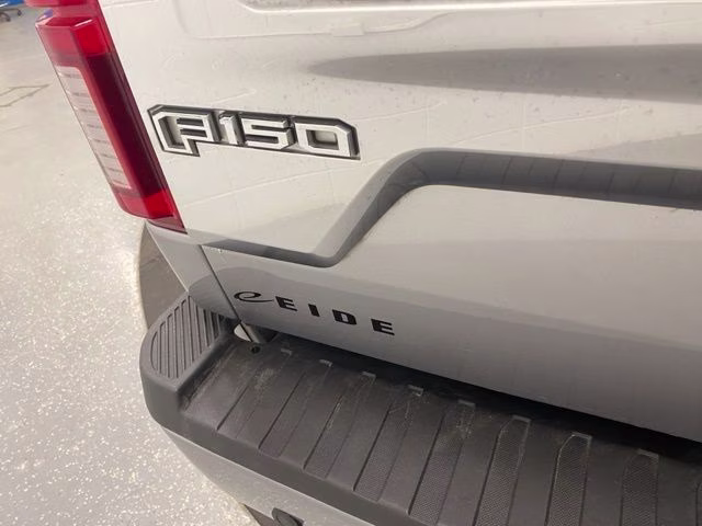 2020 Silver Metallic Ford F-150 Platinum 4X4 Truck