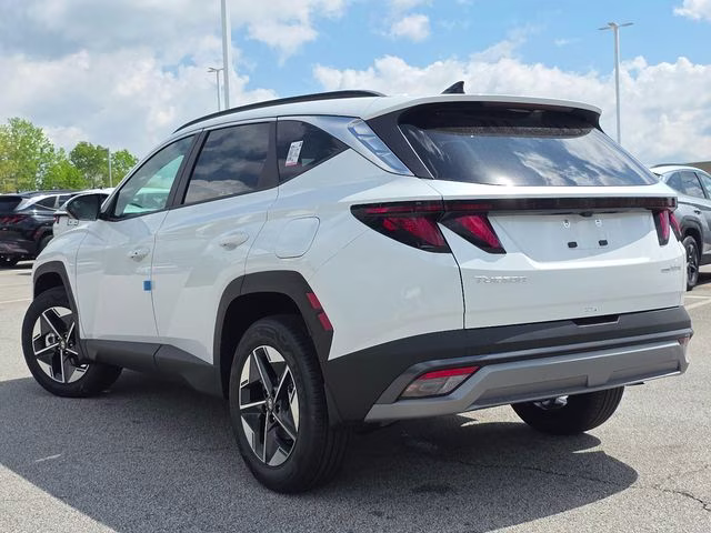 2026 Creamy White Pearl Hyundai Tucson Hybrid SEL AWD SUV