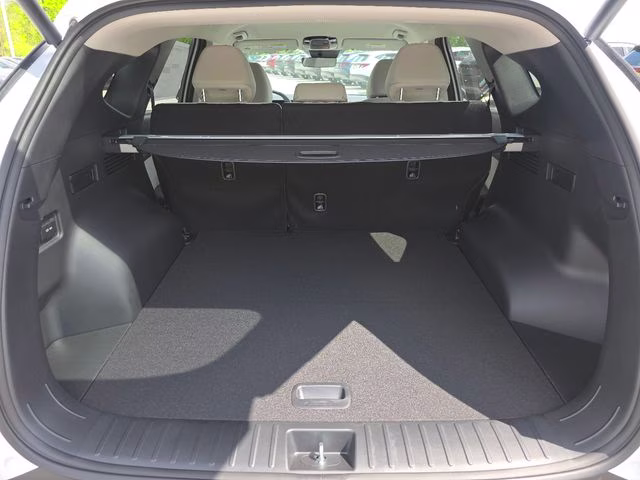 2026 Creamy White Pearl Hyundai Tucson Hybrid SEL AWD SUV