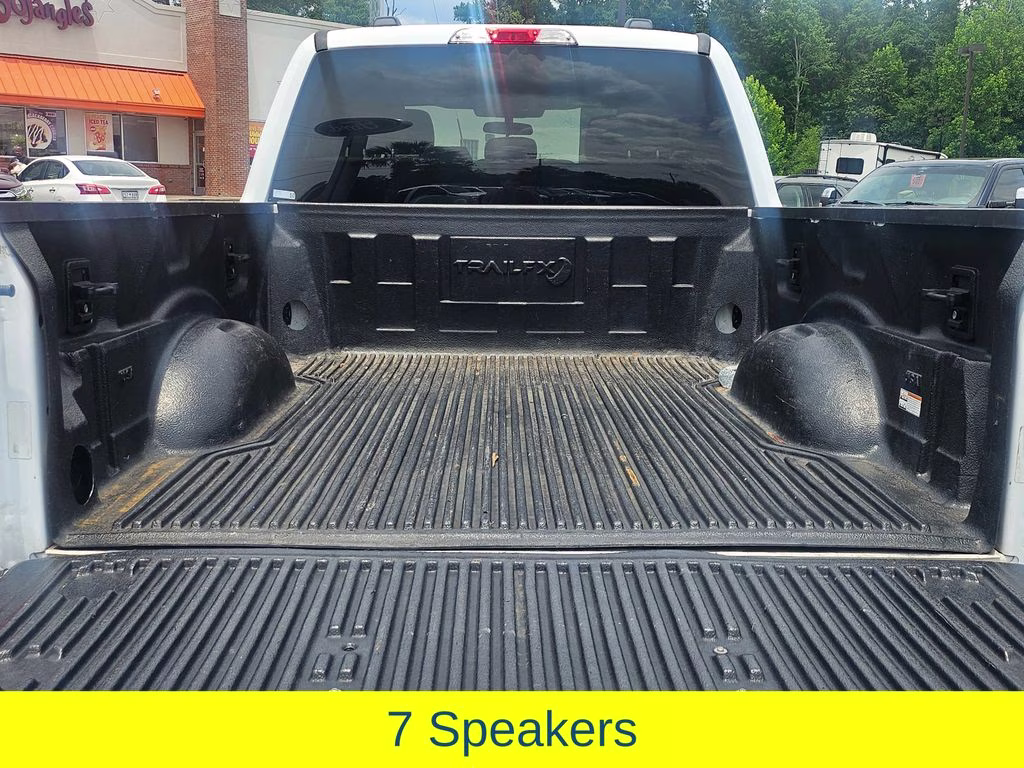 2022 Oxford White Ford Super Duty F-250 SRW XLT 4X4 Truck