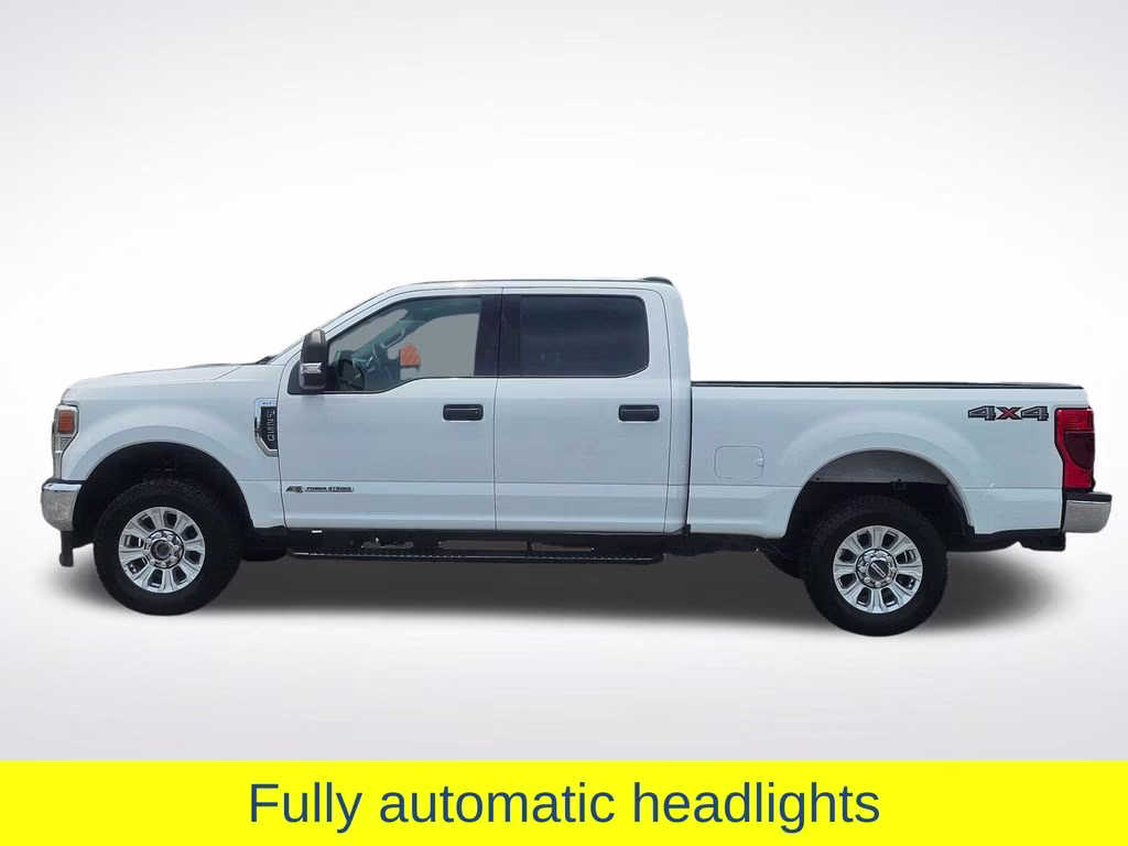 2022 Oxford White Ford Super Duty F-250 SRW XLT 4X4 Truck
