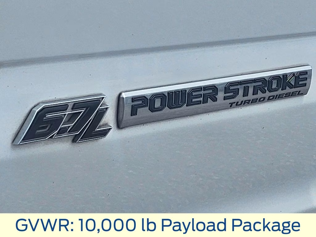 2022 Oxford White Ford Super Duty F-250 SRW XLT 4X4 Truck
