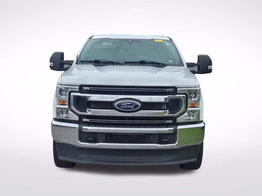 2022 Oxford White Ford Super Duty F-250 SRW XLT 4X4 Truck