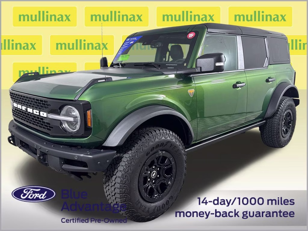 2025 Eruption Green Metallic Ford Bronco Badlands 4X4 SUV