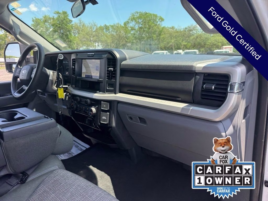 2025 White Ford Super Duty F-250 SRW XLT 4X4 Truck
