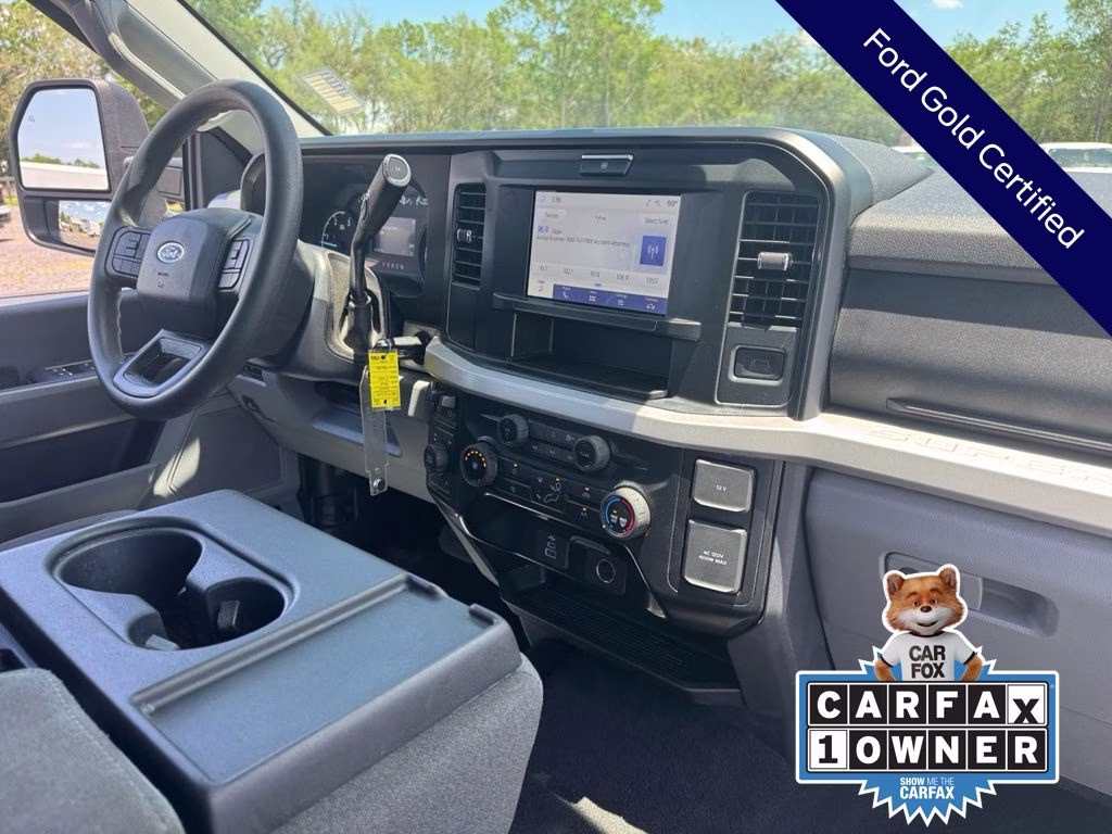 2025 White Ford Super Duty F-250 SRW XLT 4X4 Truck