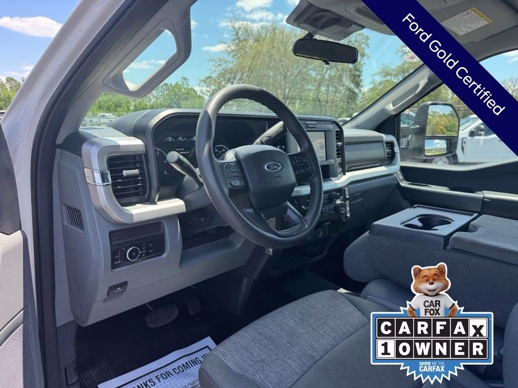 2025 White Ford Super Duty F-250 SRW XLT 4X4 Truck