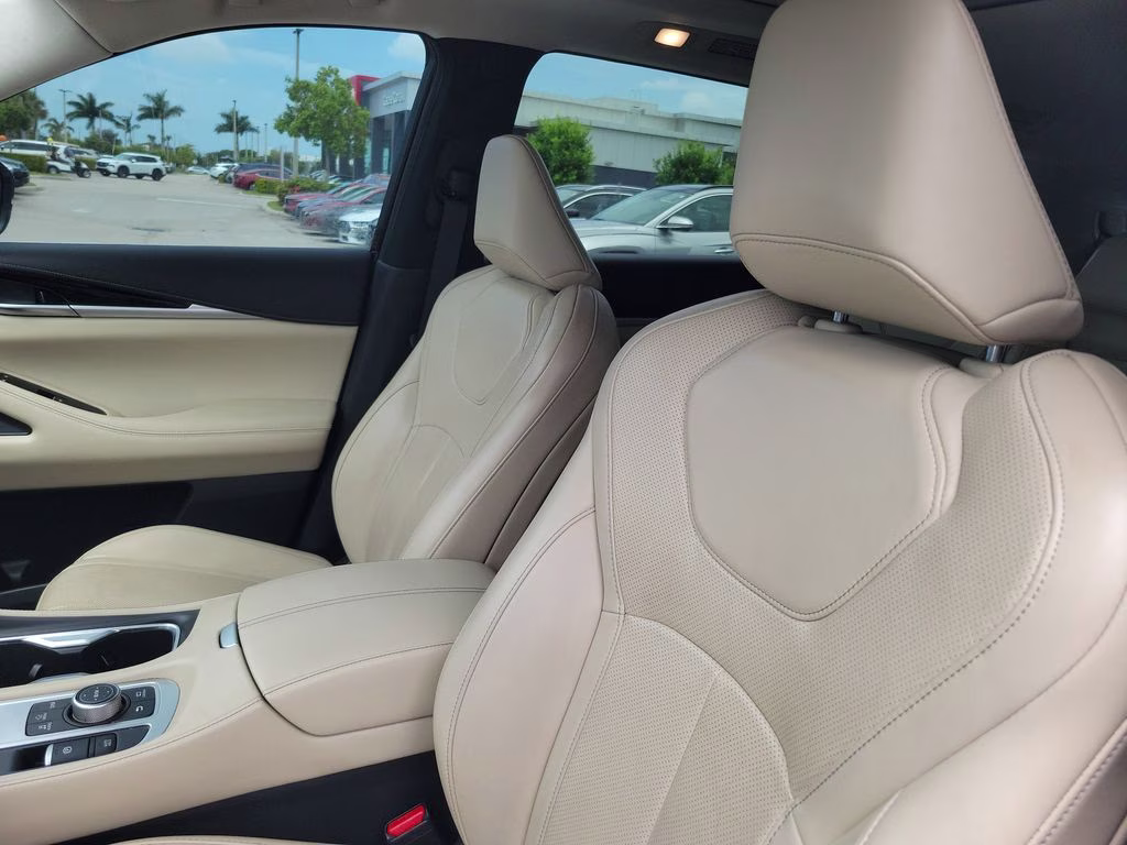 2023 Glacier White INFINITI QX60 PURE FWD SUV